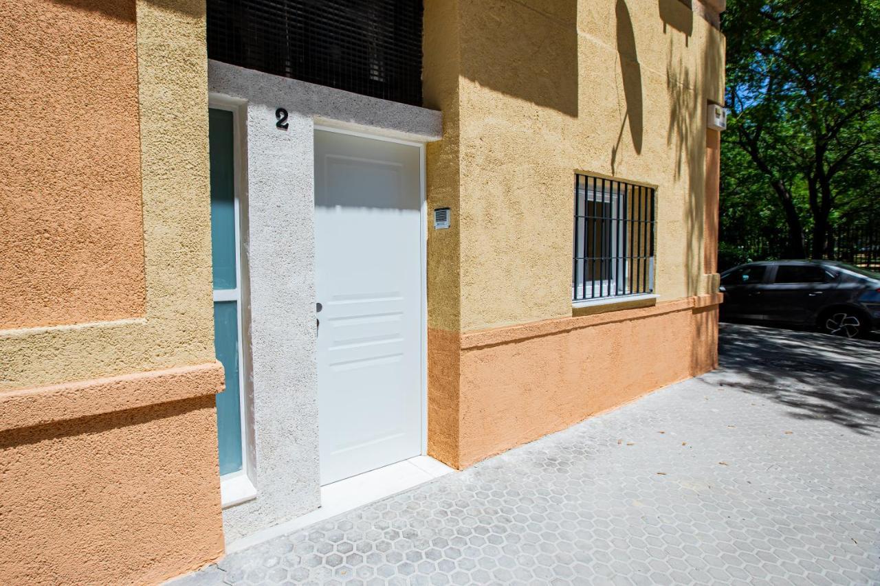 Hn Sevilla Extérieur photo